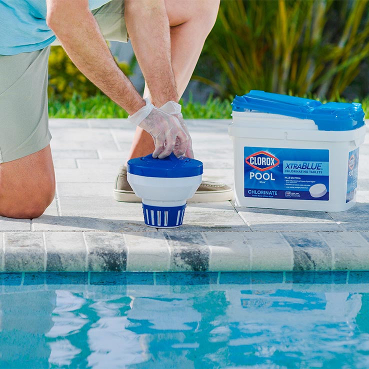 Clorox Pool&Spa XtraBlue 3′′ Chlorinating Tablets for Swimming Pools, 25lb