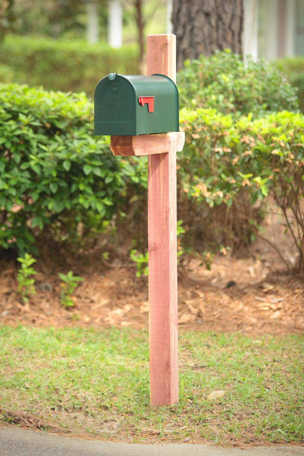 Gibraltar Mailboxes Cedar Deluxe， Drive-In， Crossarm， Mailbox Post Kit， Natural Finish， DPKX0000