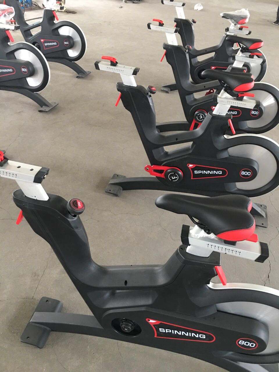 2022 Magnetic Spinning bike gym club or home use bike