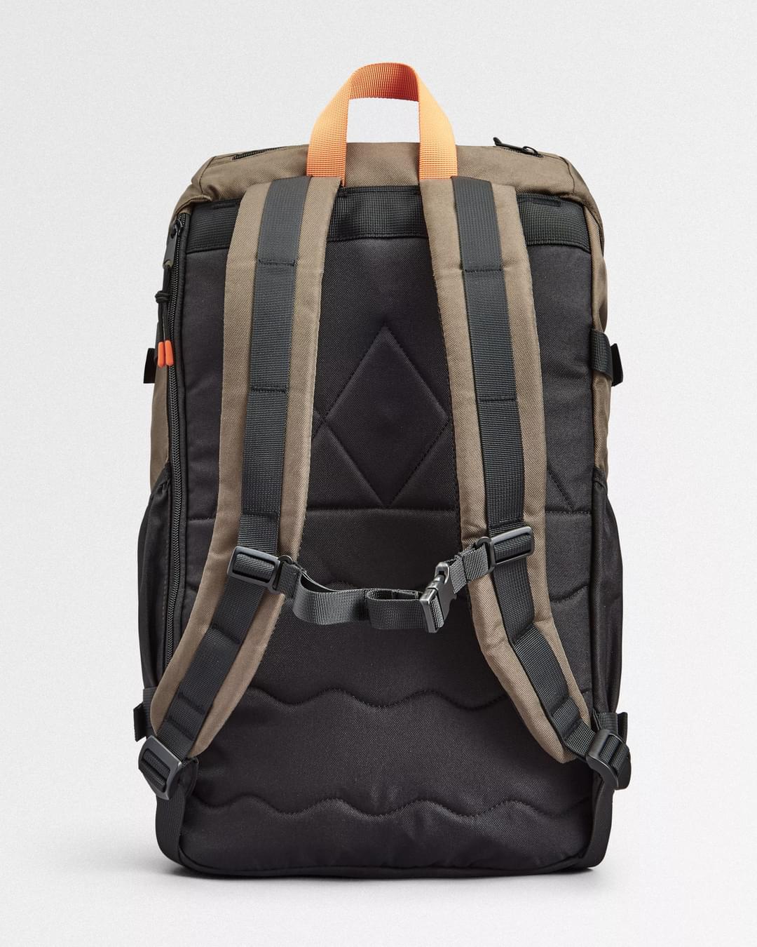 Boondocker Recycled 26L Backpack - Black/Khaki