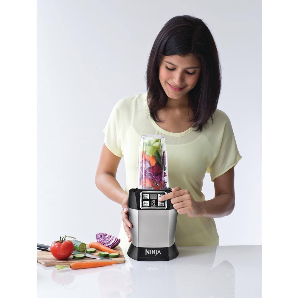 NINJA Nutri Auto iQ 24 oz. 3-Speed Black High Speed Single Serve Blender (BL480D) BL480D