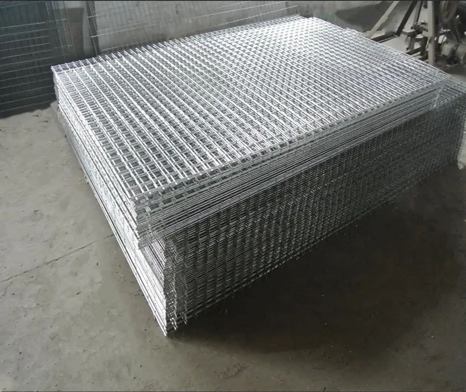 Factory direct supply 25x25mm iron wire mesh galvanized welded wire fence panels