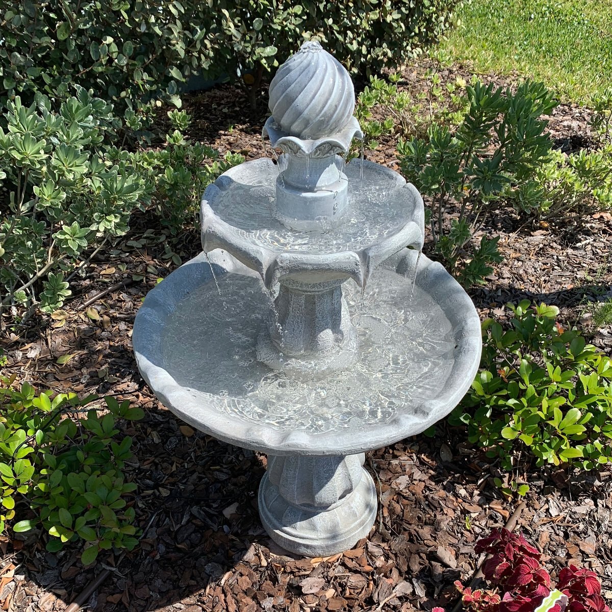 Sunnydaze Decor 2-Tier Solar Outdoor Water Fountain