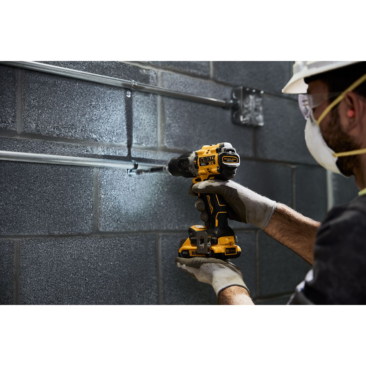 DEWALT DCD805B XR 1/2-in 20-volt Max-Amp Variable Speed Brushless Cordless Hammer Drill