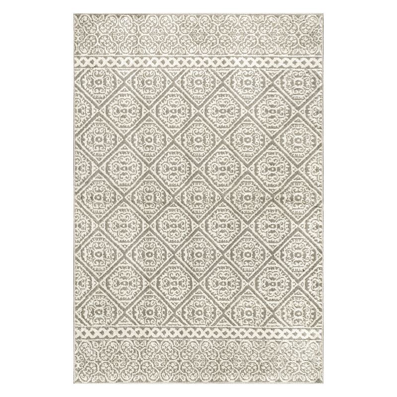 nuLoom Transitional Floral Jeanette Area Rug