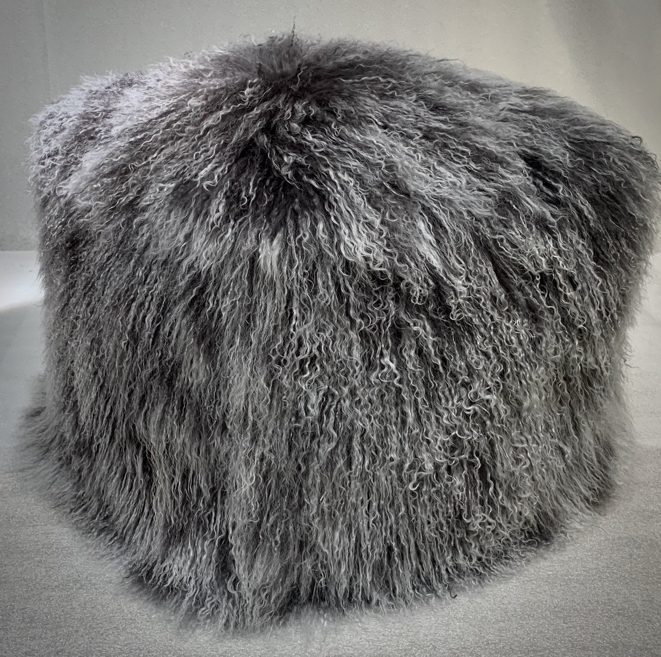 MONGOLIAN WOOL POUF