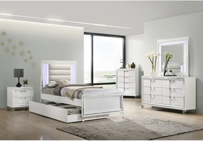 Posh White 4 Piece Twin Bedroom Set