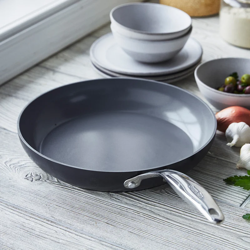 GreenPan Valencia Pro Hard Anodized Healthy Ceramic Nonstick 12 Frying Pan Skillet， PFAS-Free， Induction， Dishwasher Safe， Oven Safe， Gray