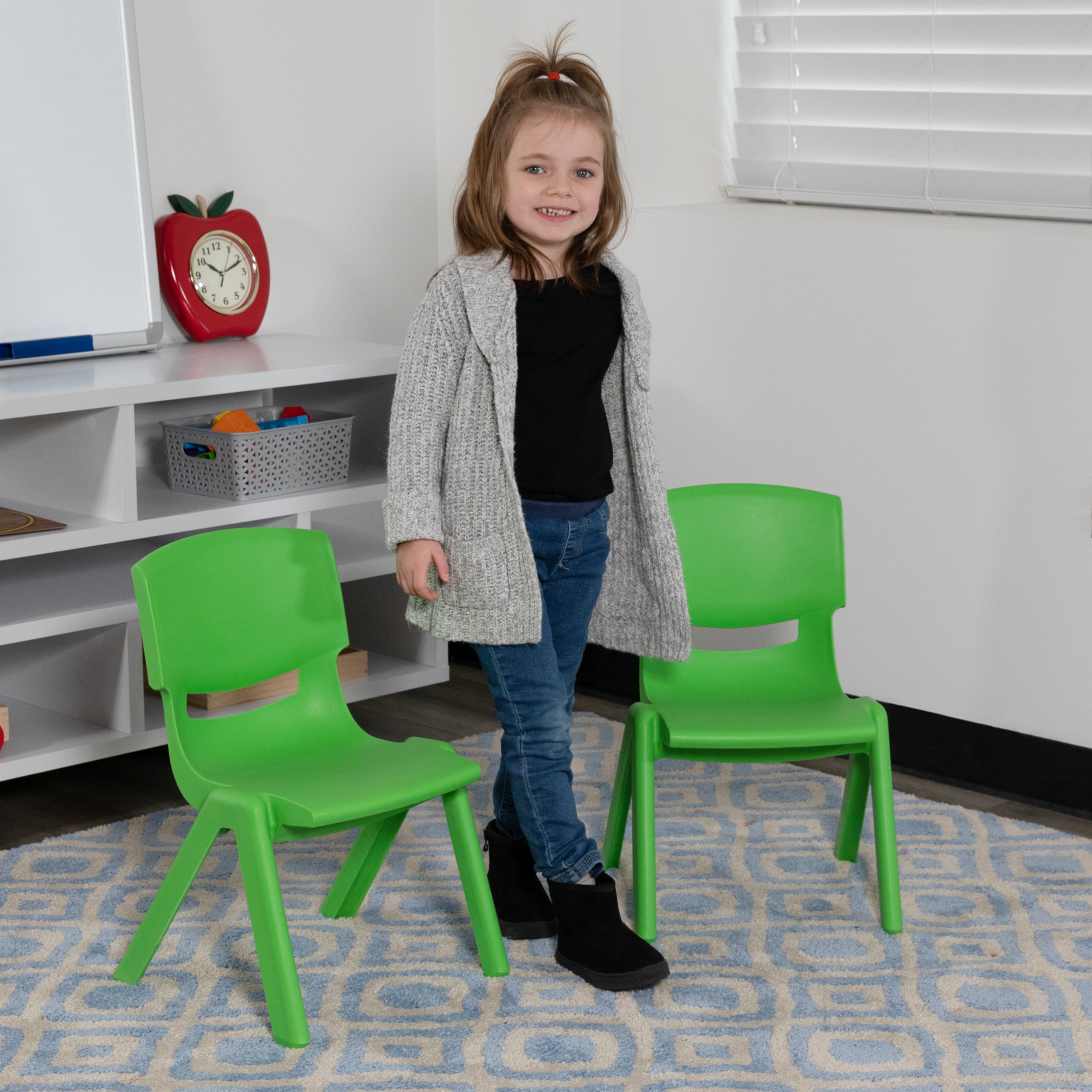 BizChair 2 Pack Green Plastic Stackable School Chair with 10.5'' Seat Height