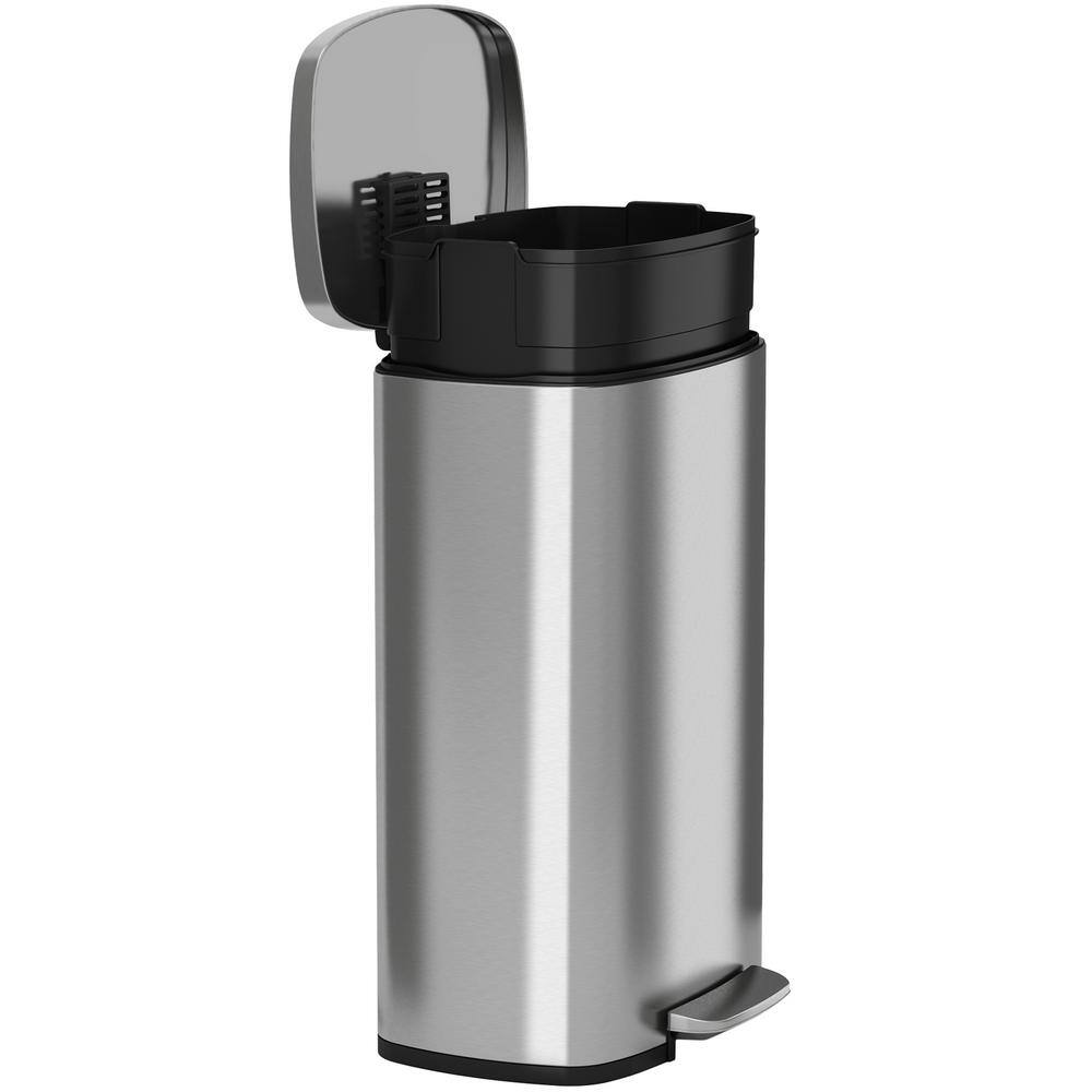 iTouchless SoftStep 8 Gal. Stainless Steel Step Trash Can with Odor Filter and Inner Bucket for Office and Kitchen PC30RSS