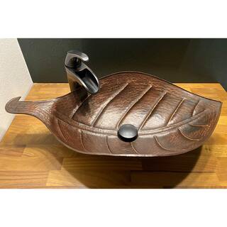 Premier Copper Products Leaf Hammered Copper Vessel Sink in Oil Rubbed Bronze PVLFDB