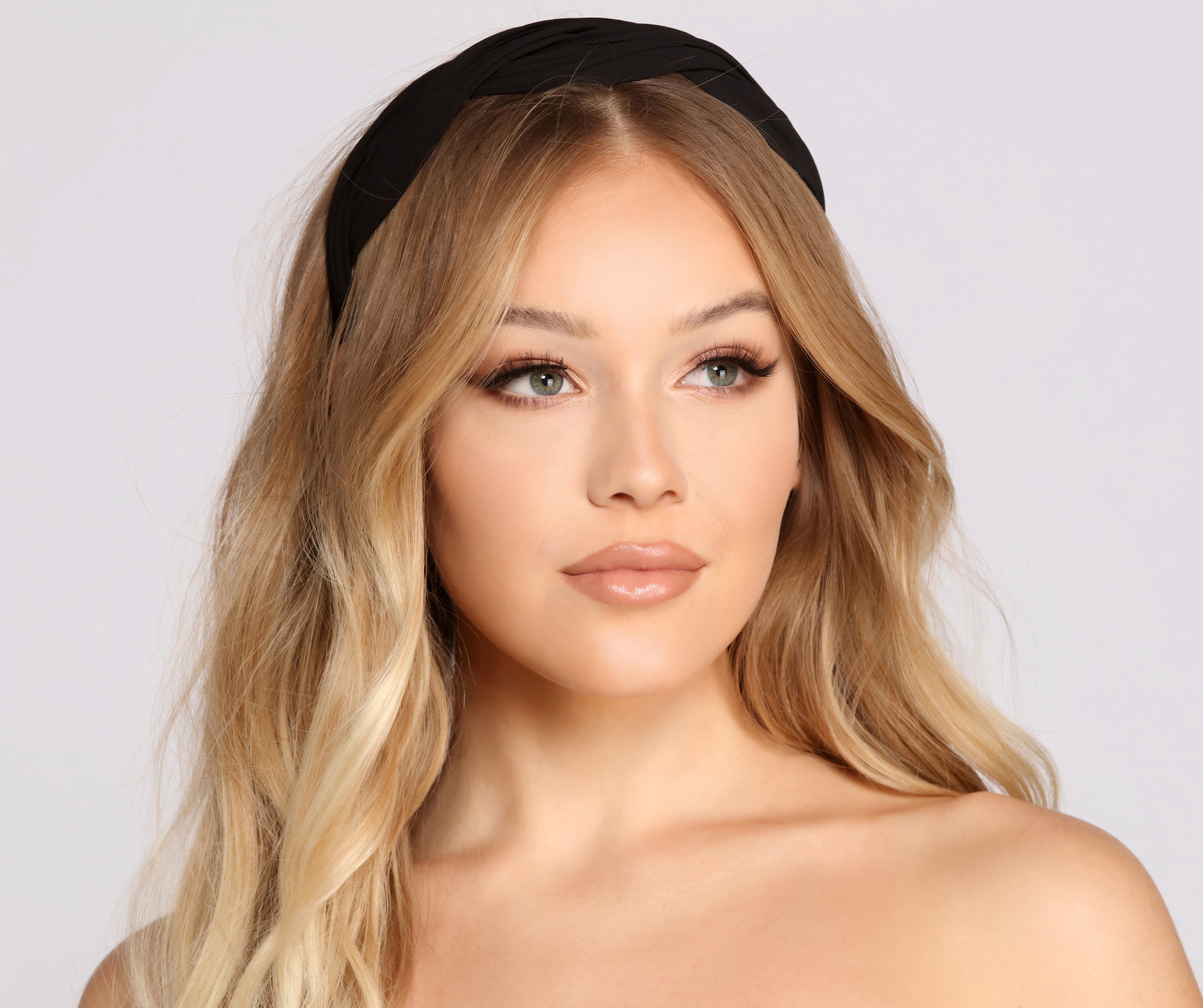 Trendy Twisted Detail Headband