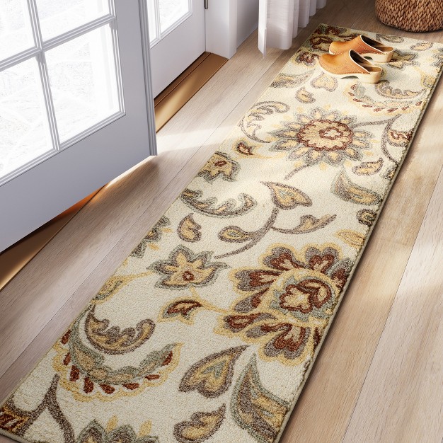 Maples 2 x27 x7 x27 Runner Floral Paisley Rug Beige