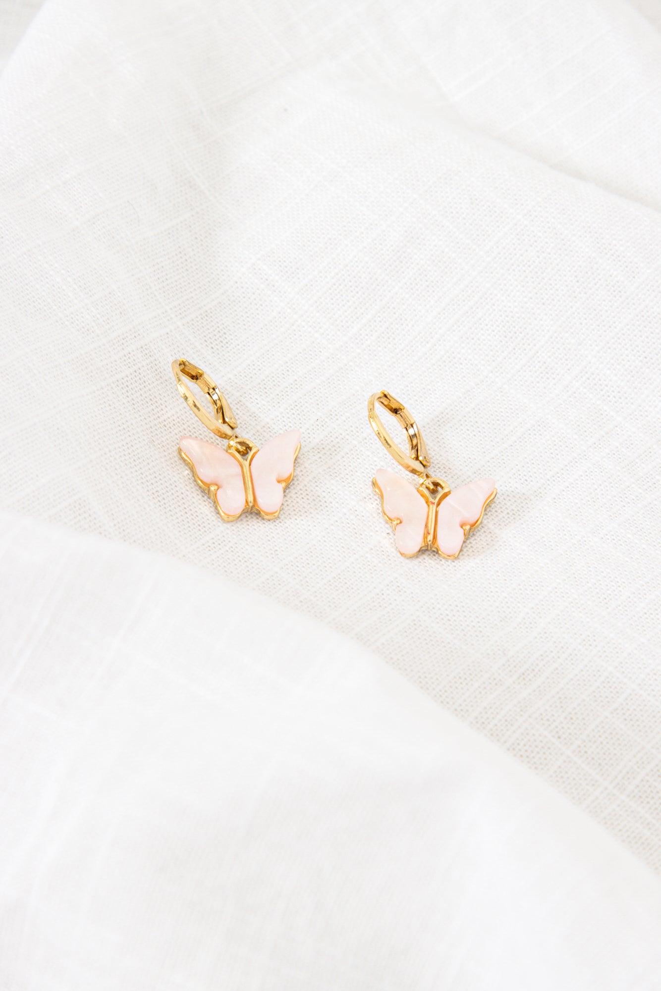 Silken Wings Earrings Pink