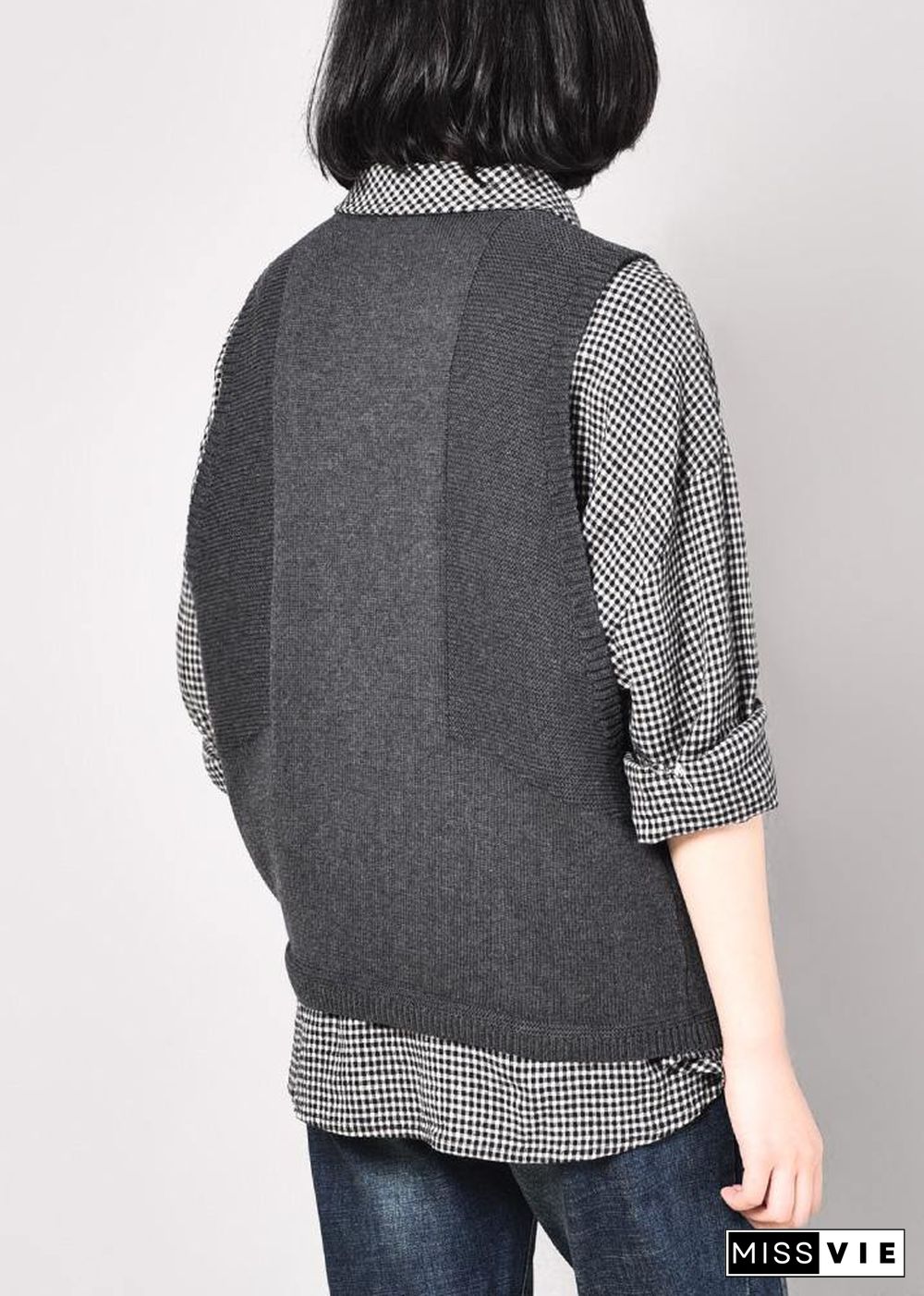 Cozy gray sleeveless knit coats Loose fitting pockets knitted coat o neck