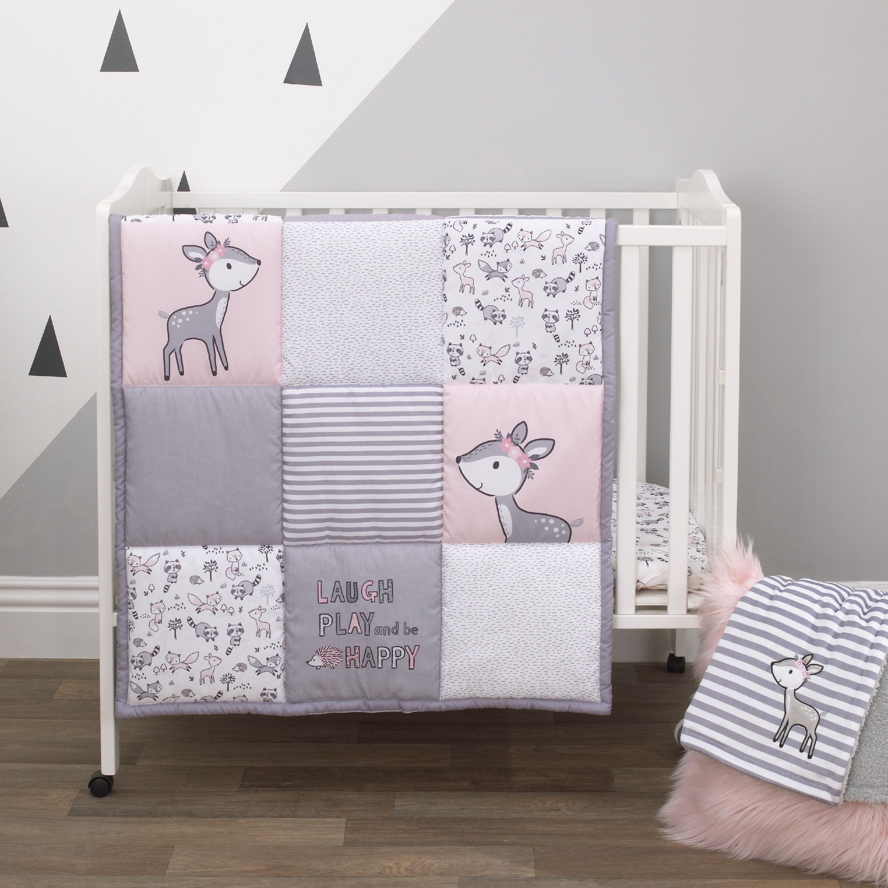 Little Love by NoJo Sweet Deer Grey， Pink 3-Piece Mini Porta Crib Bedding Set， Comforter， 2 Sheets， Girl Infant Nursery