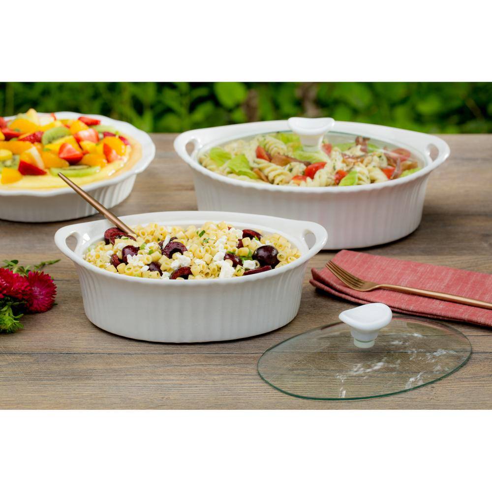 Corningware French White 1.5-Qt Oval Ceramic Casserole Dish with Glass Cover 1105929