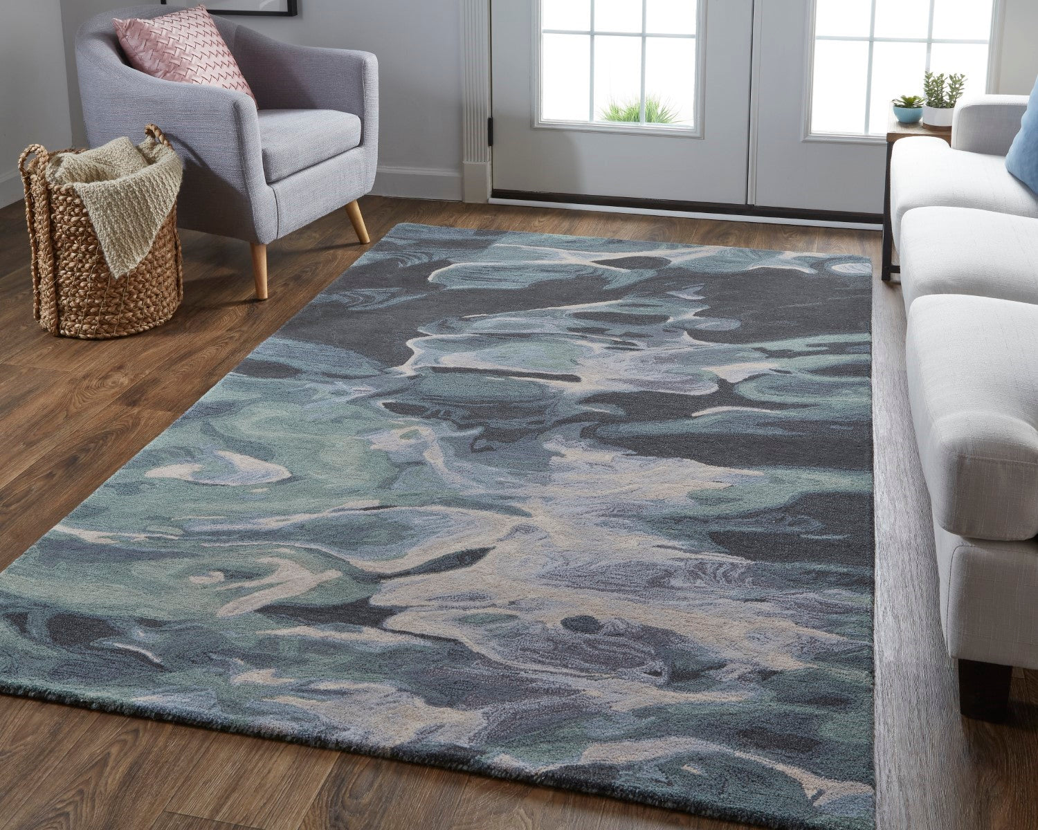 Nakita Hand-Tufted Watercolor Iceberg Green/Mist Blue Rug