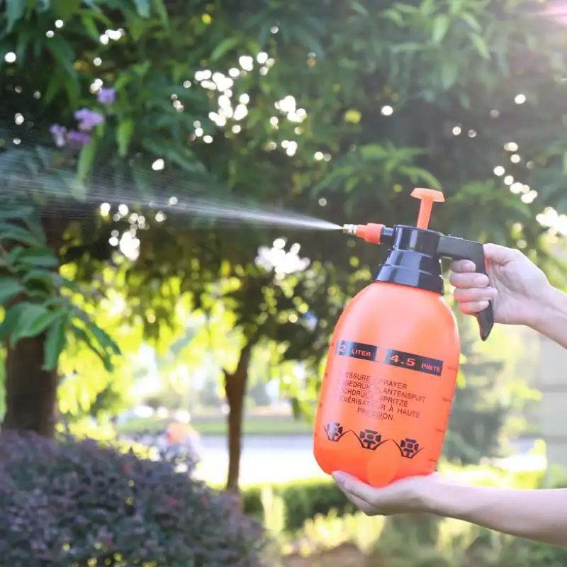 2 Liter Agricultural Sprayer 2L Small Manual Pressure Sprayer Plastic Pressure Sprayer Bottle For Garden