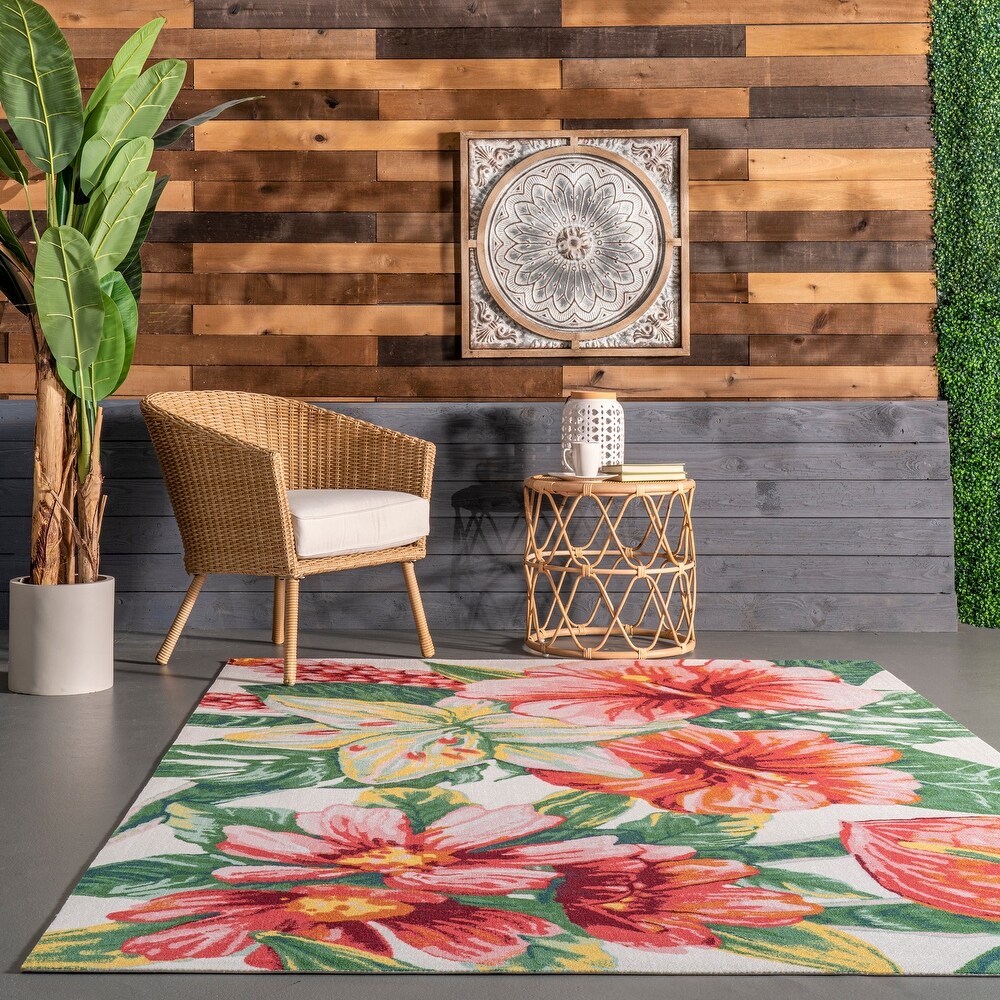 Brooklyn Rug Co Multi Indoor/Outdoor Contemporary Tropical Majestic Lush Hibiscus Area Rug