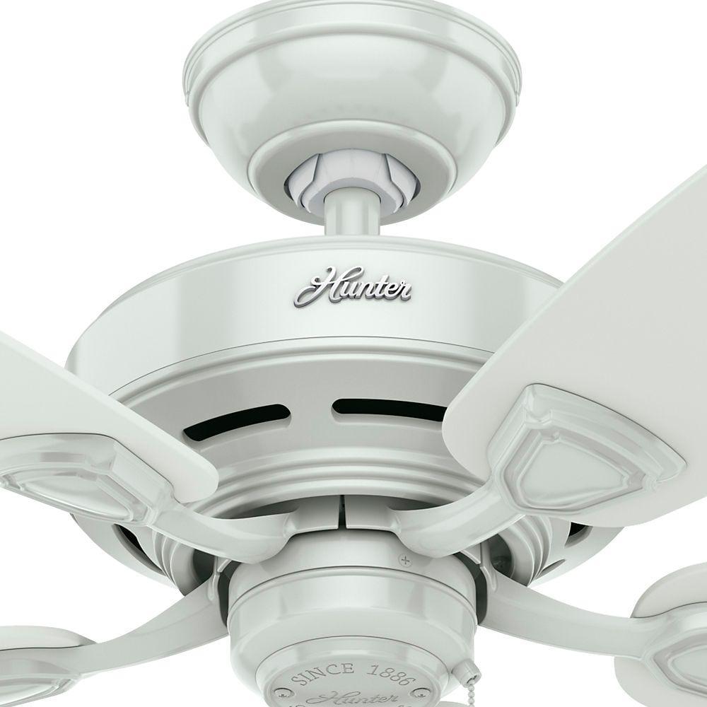 Hunter Sea Wind 48 in IndoorOutdoor White Ceiling Fan