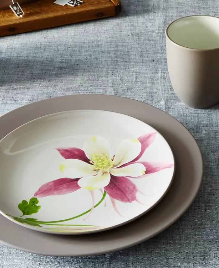 Noritake Colorwave Floral Accent Plates Set of 4