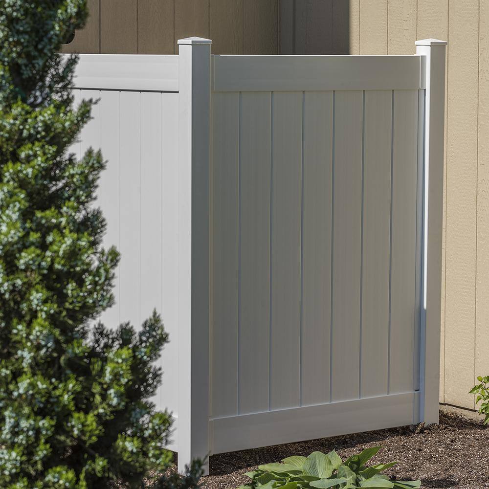 Veranda 4.5-ft. x 4-ft. White Vinyl Fence Panel Enclosure Kit 8898100