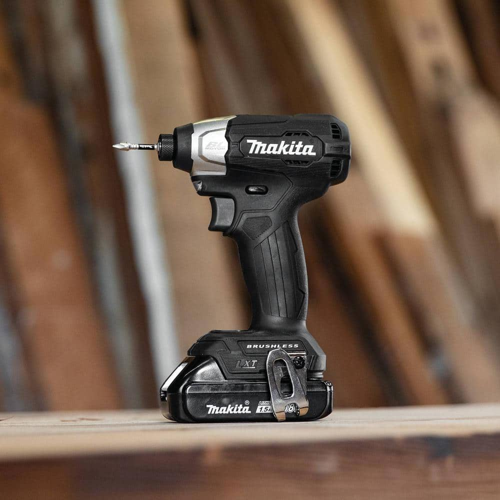 Makita 18V LXT Sub-Compact Lithium-Ion Brushless Cordless Impact Driver Kit (1.5Ah) XDT18SY1B