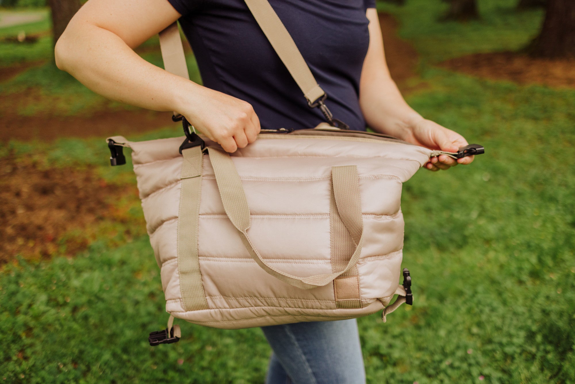 All-Day Insulated Cooler Bag