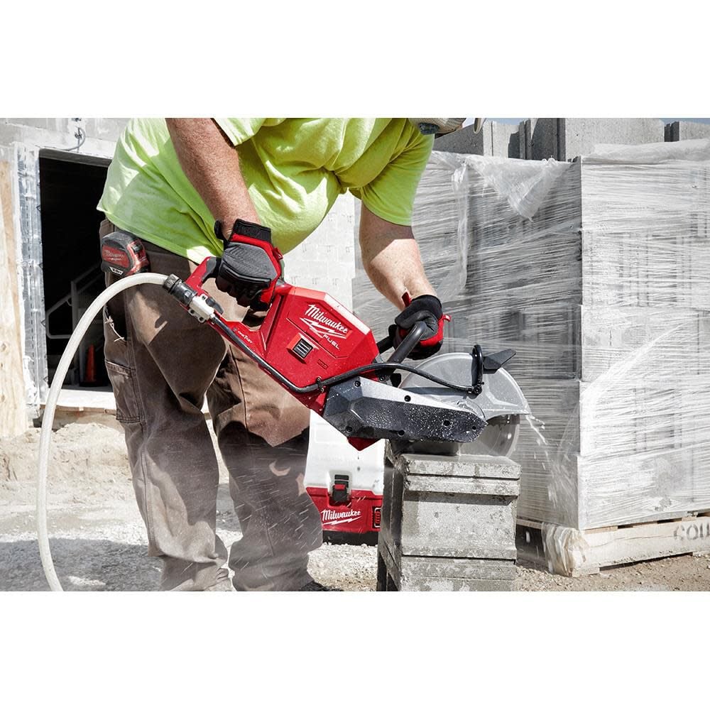 Milwaukee M18 FUEL 9 in. Cut-Off Saw with ONE-KEY Kit 2786-22HD from Milwaukee