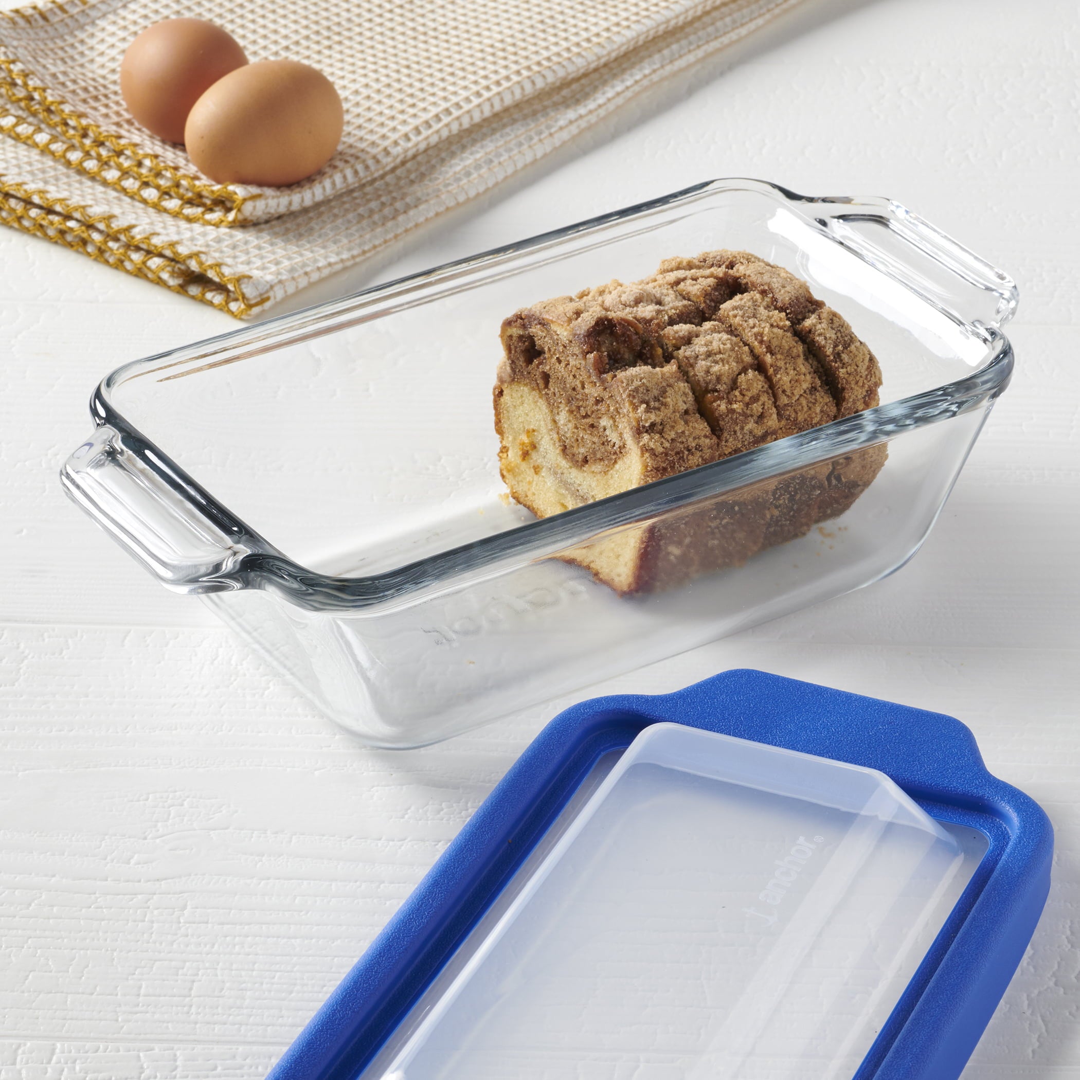 Anchor Hocking Bakeware Glass Loaf Pan with TrueFit Lid, 1.5 Quart