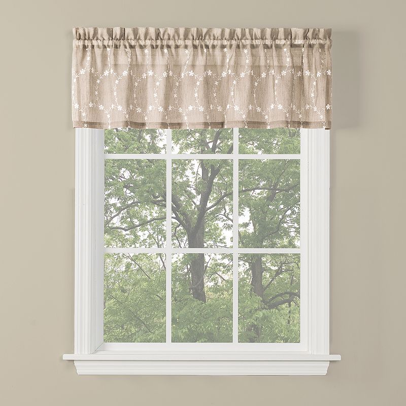 Saturday Knight， Ltd. Briarwood Window Valance