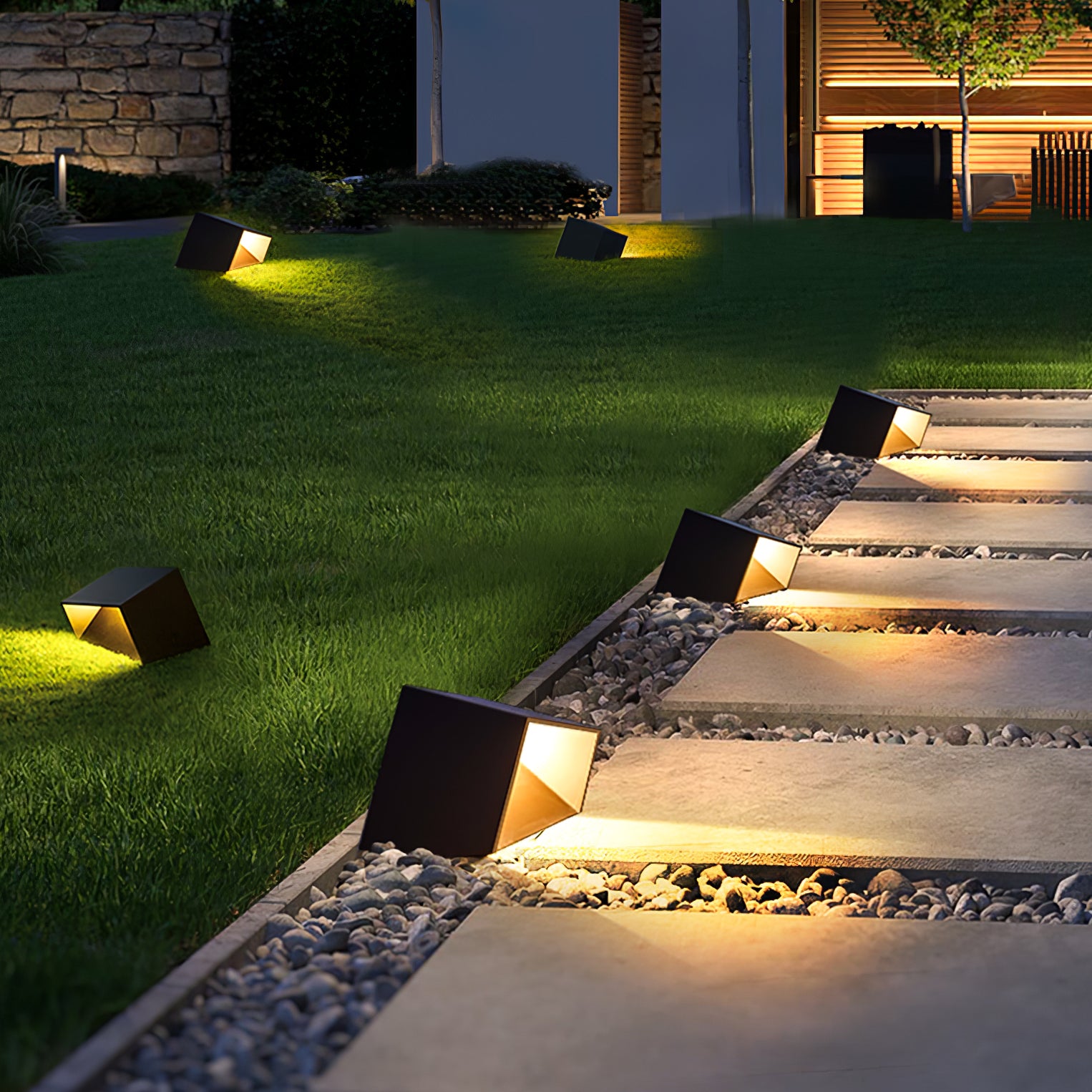 Cube Garden Outdoor Light