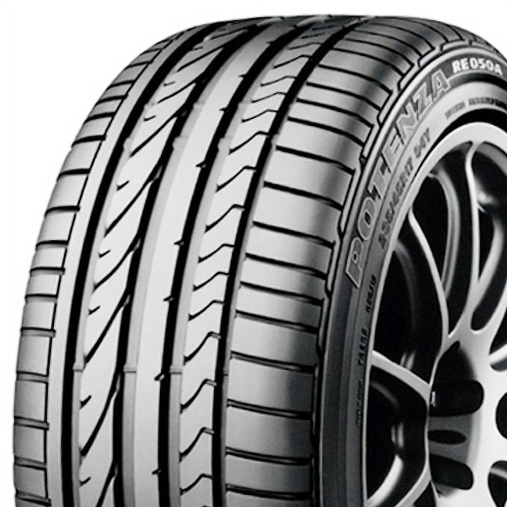 Bridgestone Potenza RE050A 275/35R19 100 Y Tire