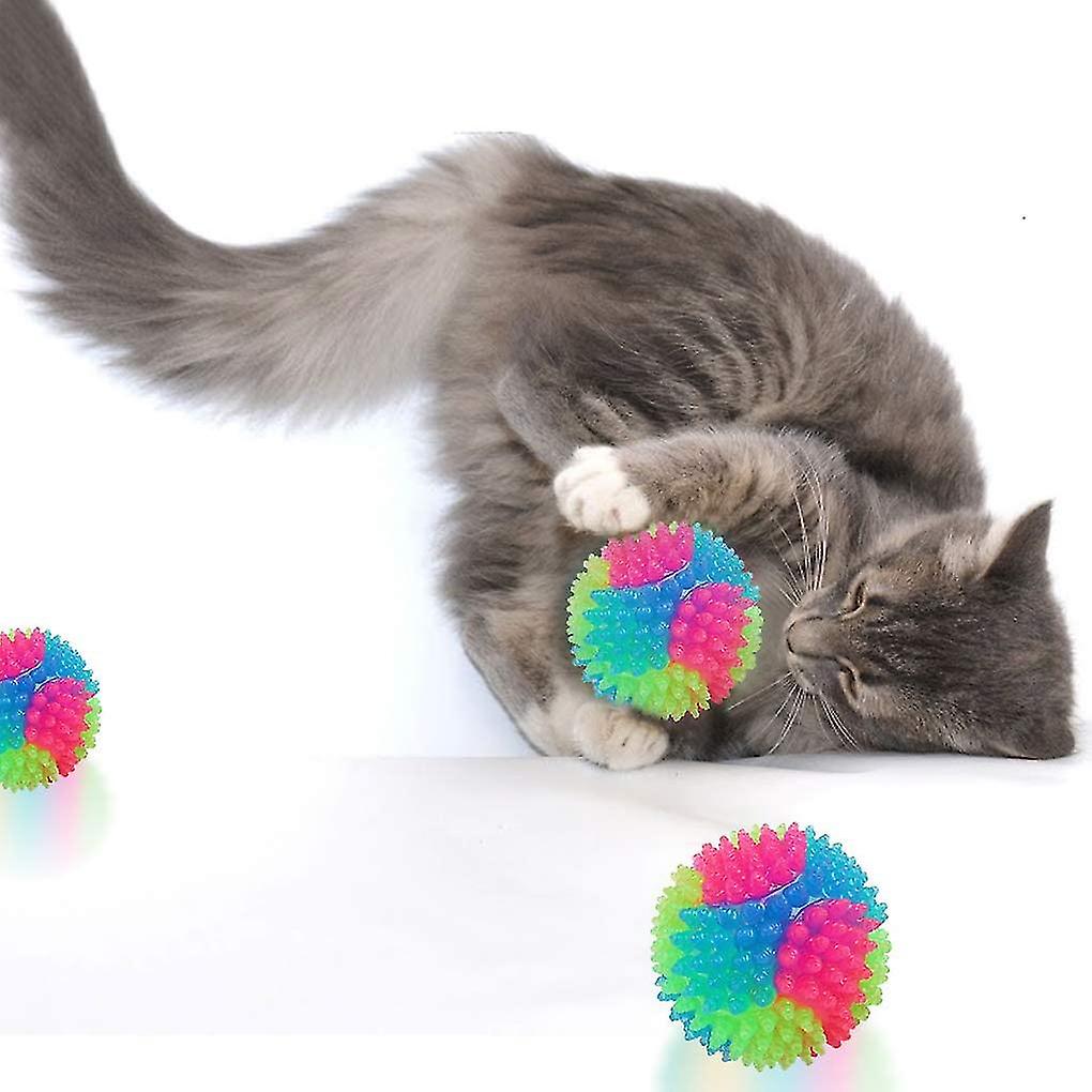 2/4 Pcs Light Up Dog Balls Flashing Elastic Ball Glow In The Dark Interactive Pet Toys For Puppy， Cats， Dogs，chromatic，.(2.16 Inch)