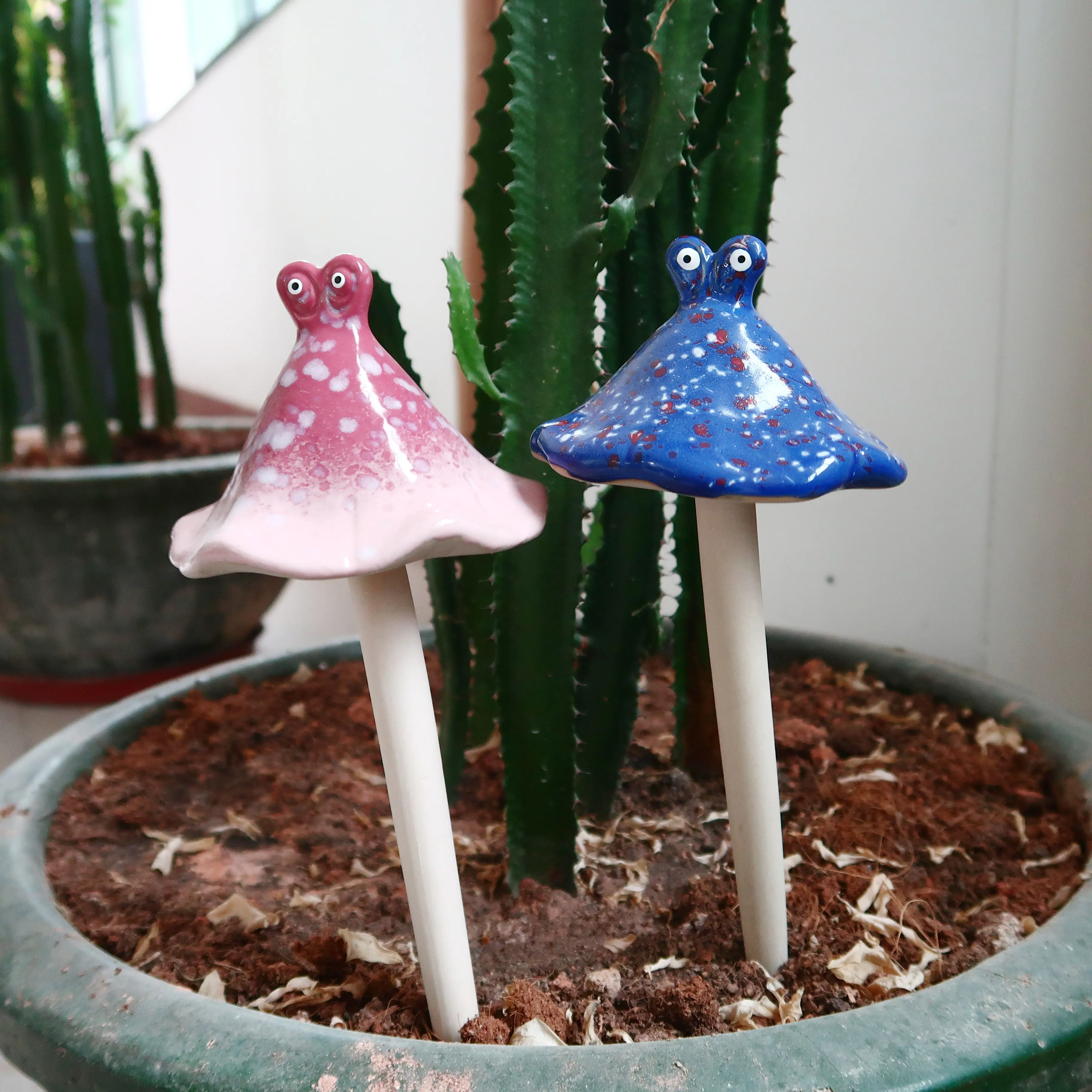 Fairy tale style ceramic decoration artificial plant mushroom garden setting balcony potted decoration mushroom ceramic ornament