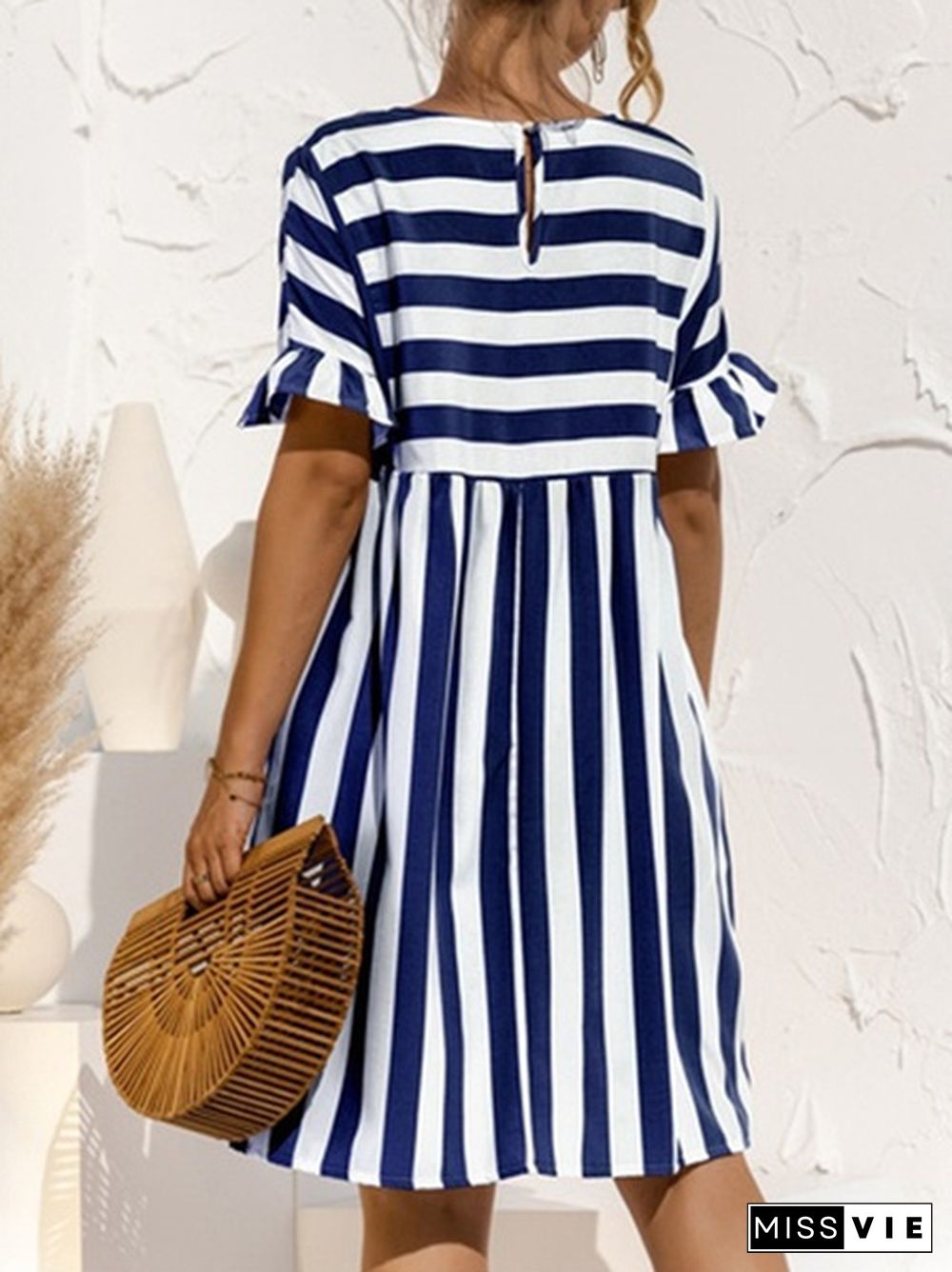 Summer Women's Fashion Flouncing Short Sleeved Casual Loose Dresses Round Neck Pocket Stripe Patchwork Beach Dresses