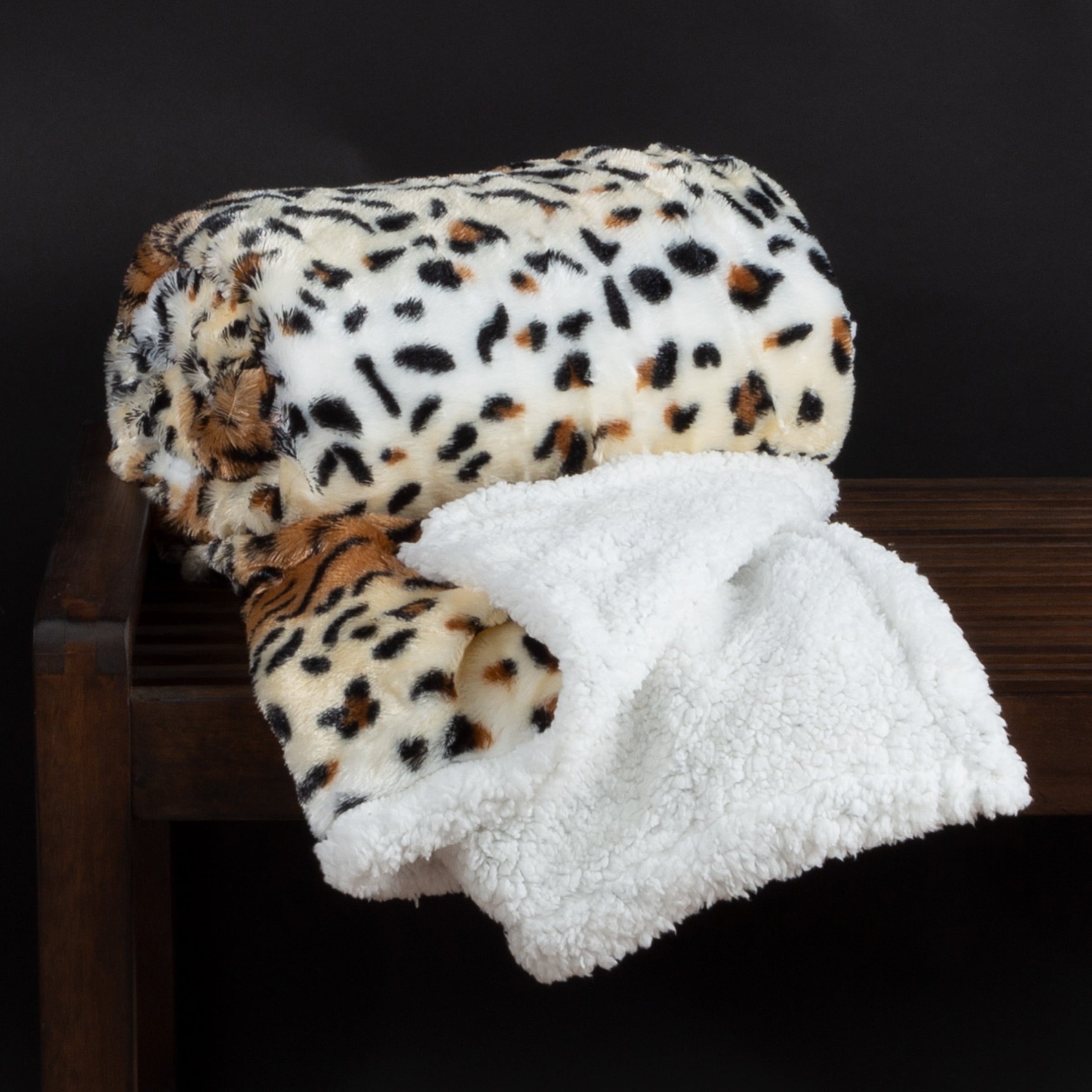 Lavish Home Fleece Sherpa Blanket Throw， Tiger