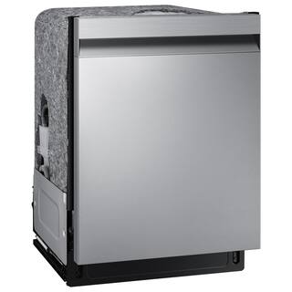  Smart 46 dBA Dishwasher with StormWash in Stainless Steel DW80CG5450SR