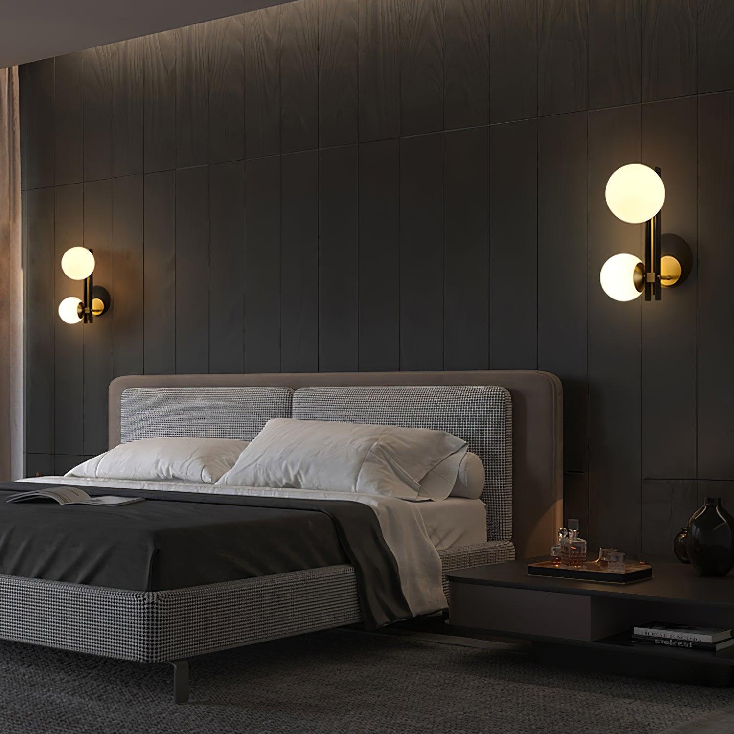 Planeta Wall Lamp