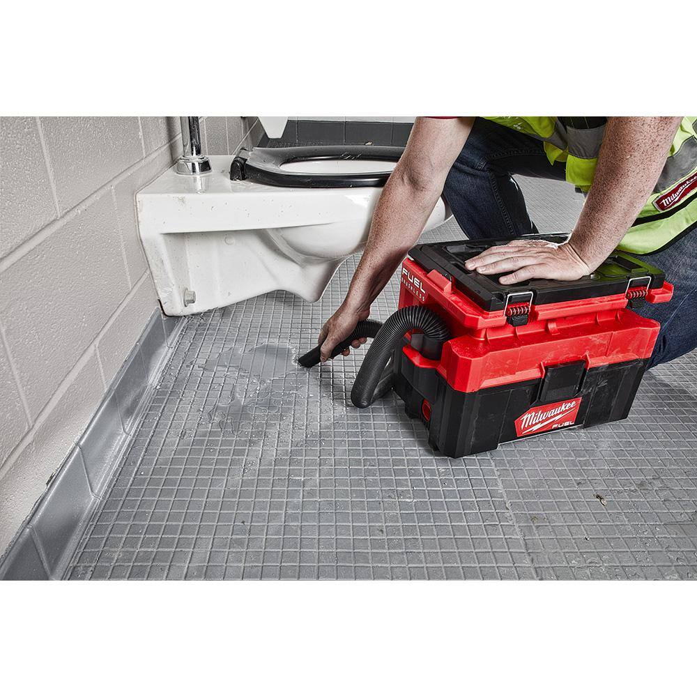 MW M18 FUEL PACKOUT 18-Volt Lithium-Ion Cordless 2.5 Gal. WetDry Vacuum with M18 14 in. Compact Impact Driver Kit 0970-20-2850-21P