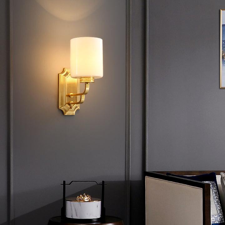 Hamilton Wall Lamp