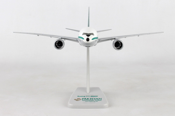 Hogan Wings HG10505GHogan Pakistan 777 200Er 1/200...