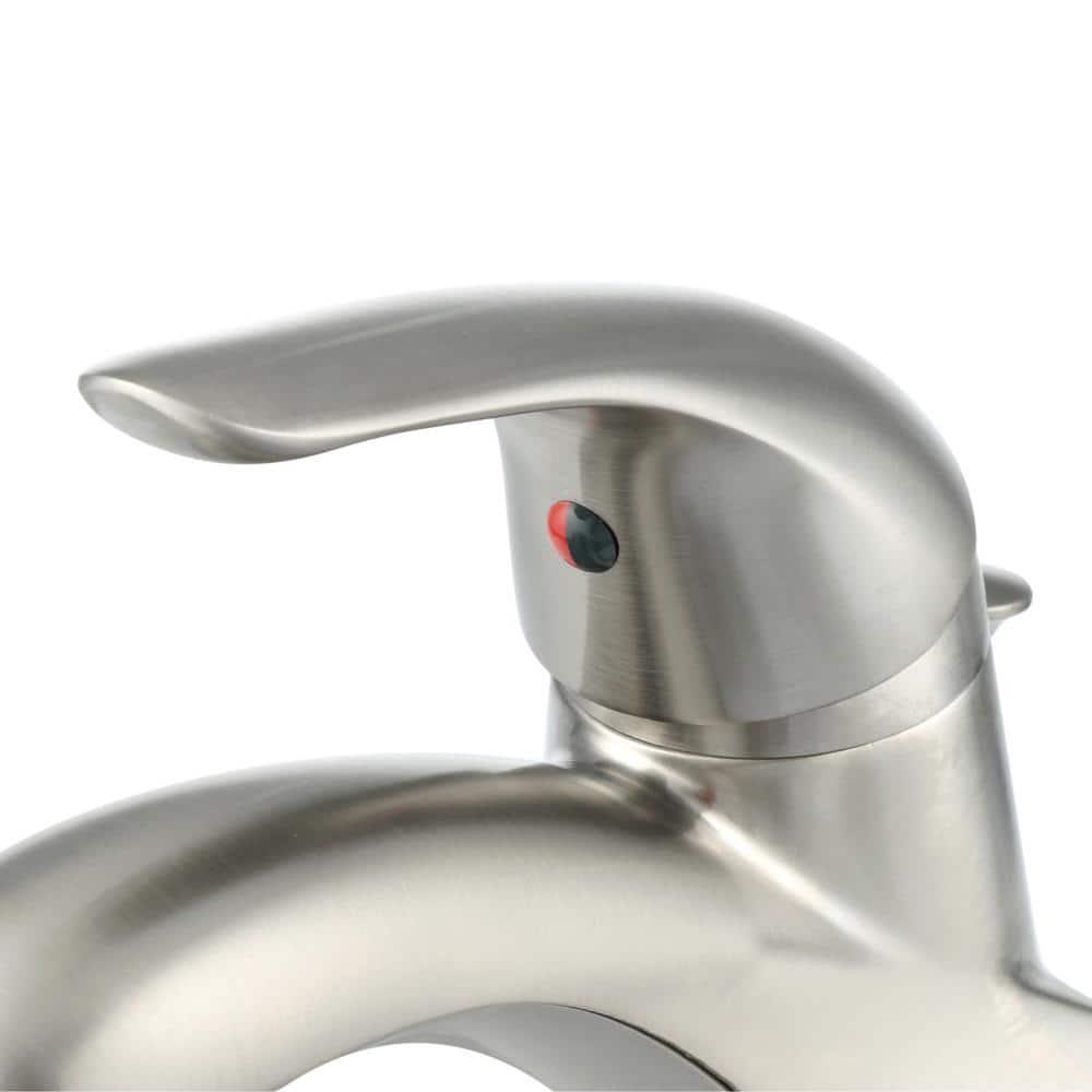 Delta Foundations 4 in Centerset SingleHandle Bathroom Faucet with Metal Drain Assembly in Stainless