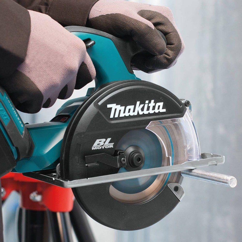 Makita 18V LXT Lithium-Ion Brushless 5-78 in. Cordless Metal Cutting Saw (Tool-Only) XSC02Z