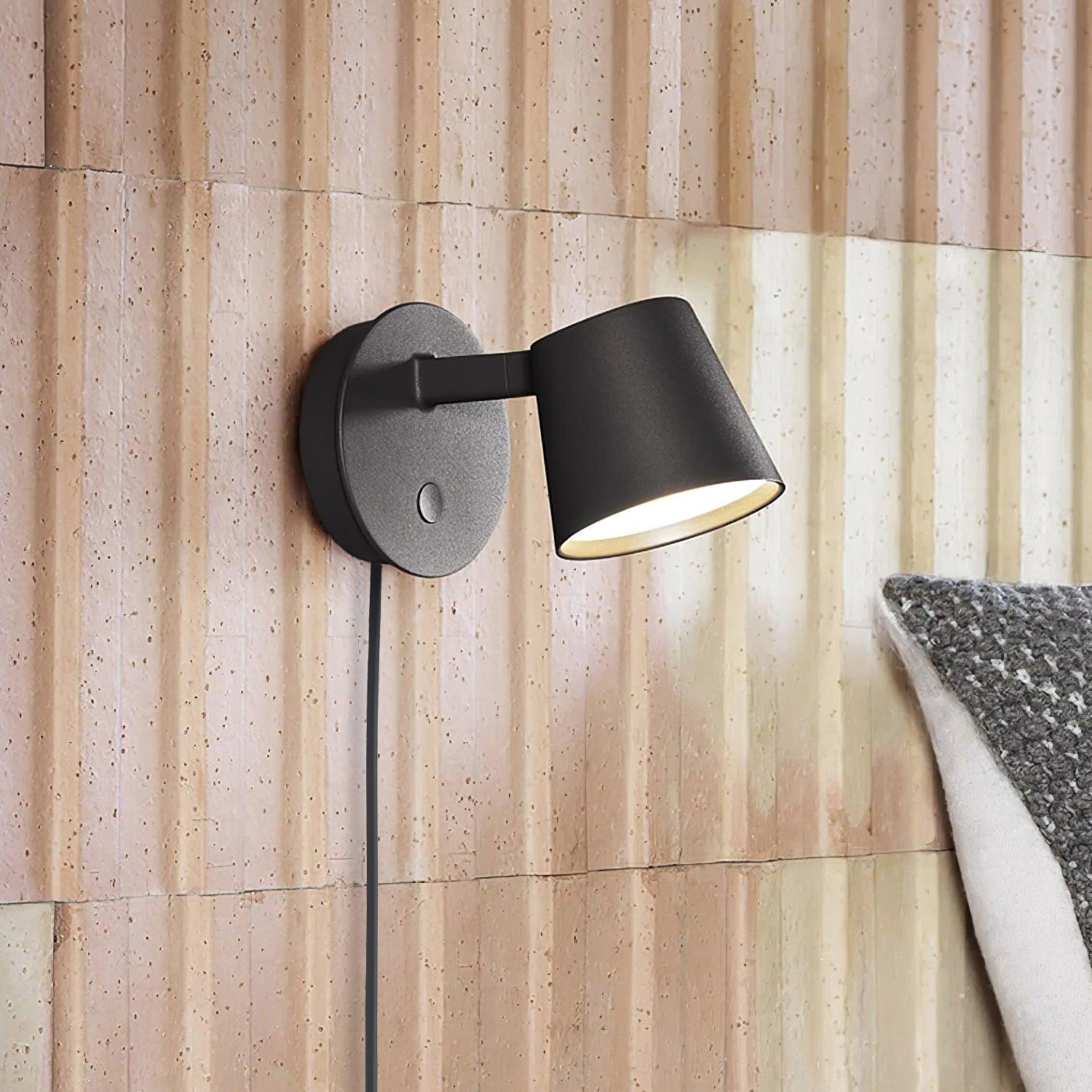 Tip Plug-In Wall Lamp