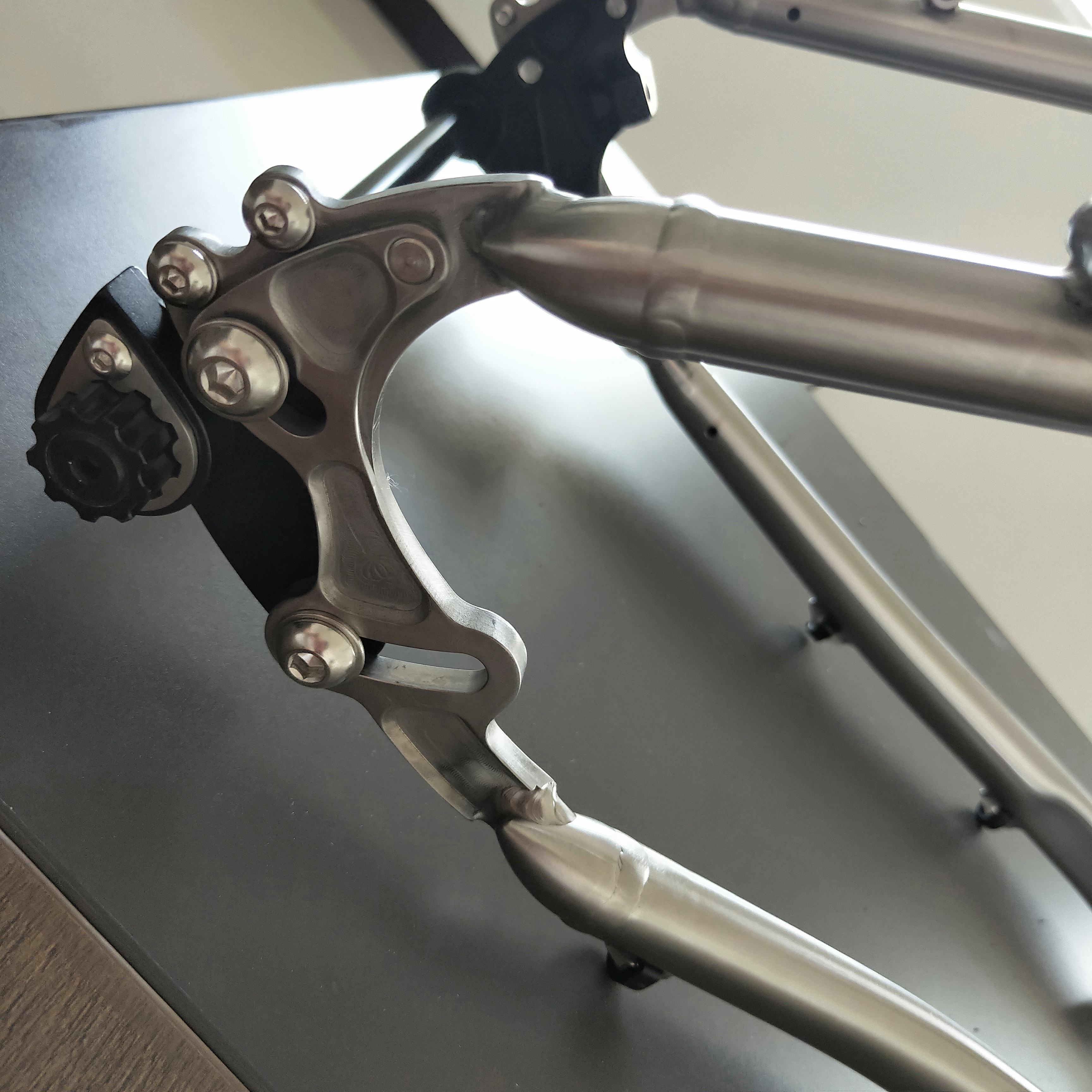 Titanium bicycle frame fat bike frame cycling bicycle frame Customized by PYTITANS