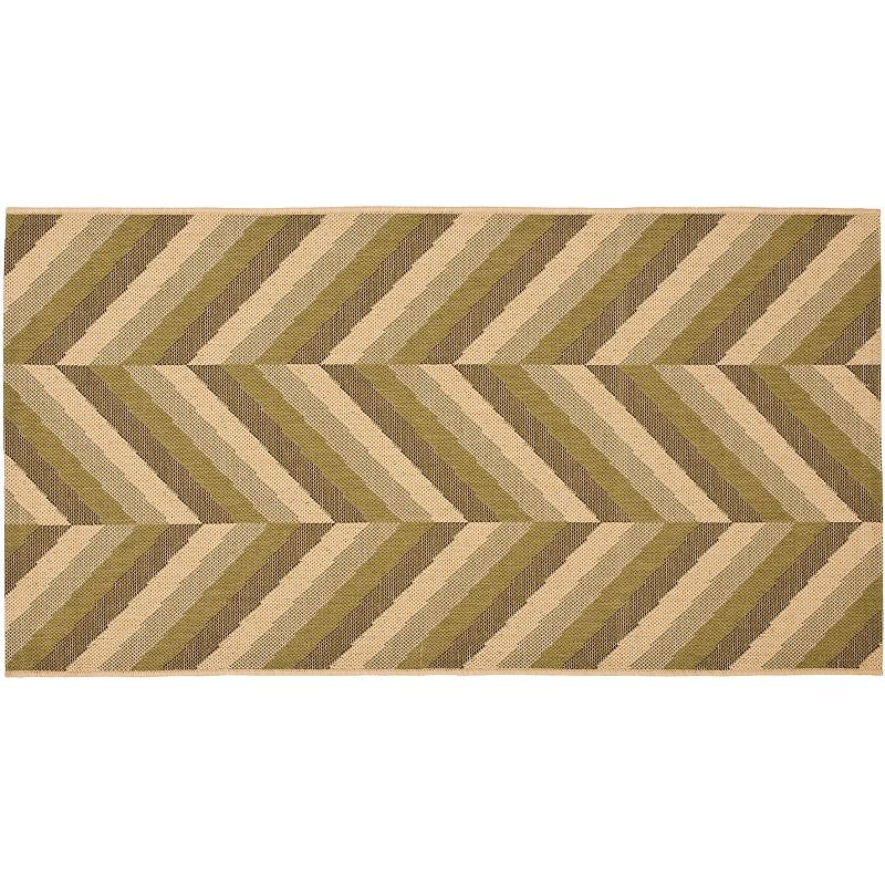 Safavieh Courtyard Chevron Indoor Outdoor Patio Rug - 2'7'' x 5'