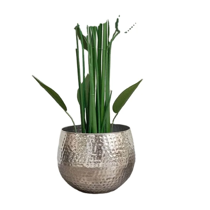 Affordable Price Planter Home Indoor Outdoor Garden Usage Customized Size Metal Planter Made by India