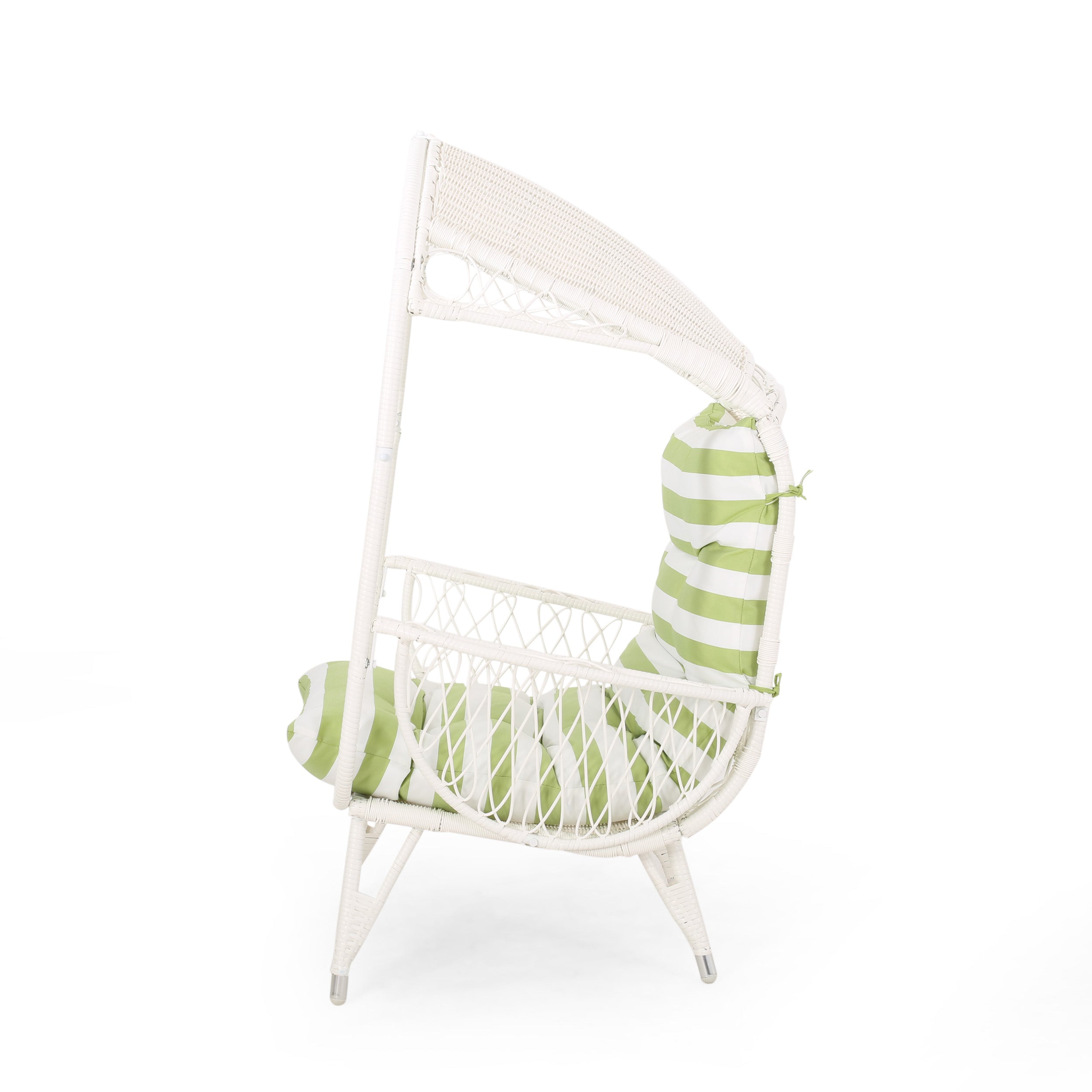 Primo Outdoor Wicker Freestanding Basket Chair